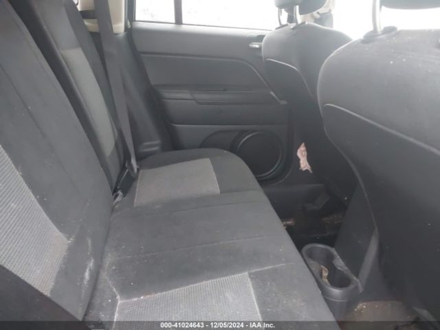 1C4NJCBAXGD620397 Jeep Compass Sport