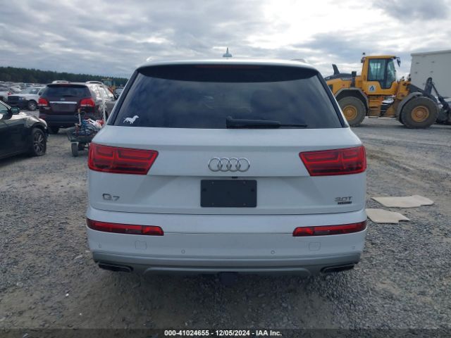 WA1LAAF79JD009918 Audi Q7 3.0t Premium