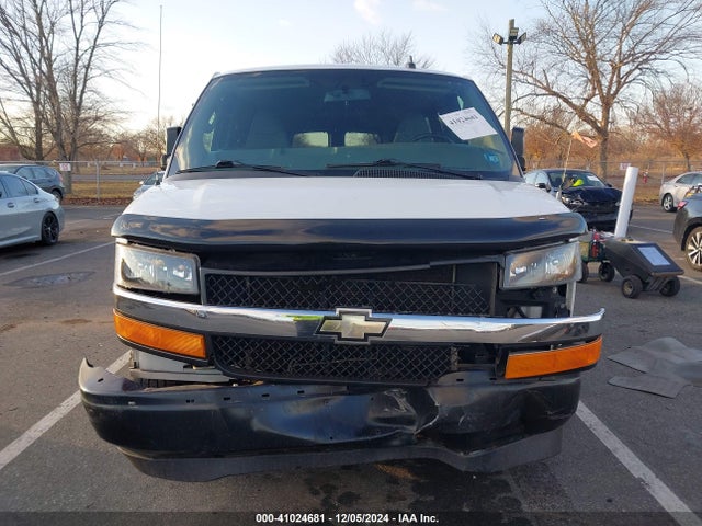 1GAZGNFF6H1158403 Chevrolet Express 3500 Ls