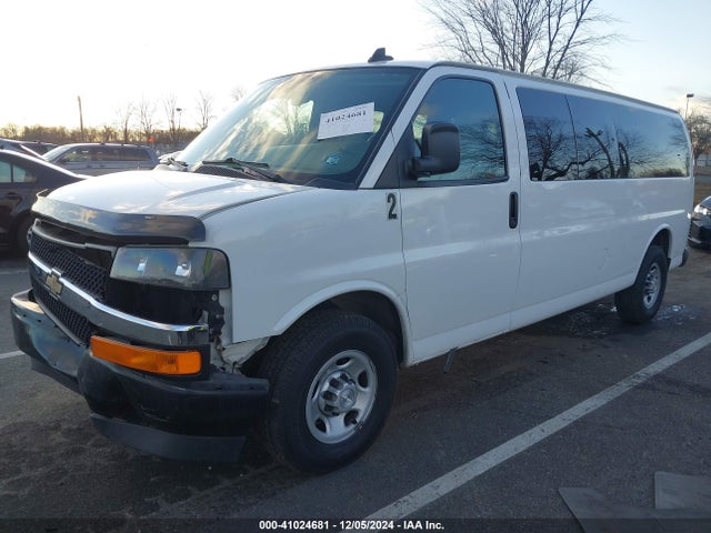 1GAZGNFF6H1158403 Chevrolet Express 3500 Ls