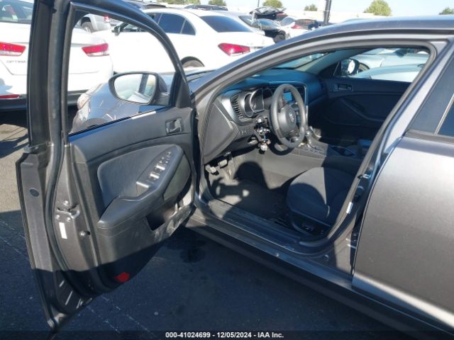 5XXGM4A78FG393789 KIA Optima Lx