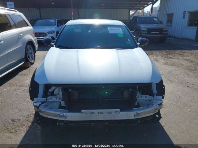 1HGCV3F22NA042472 Honda Accord Hybrid Sport