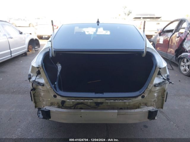 1HGCV3F22NA042472 Honda Accord Hybrid Sport