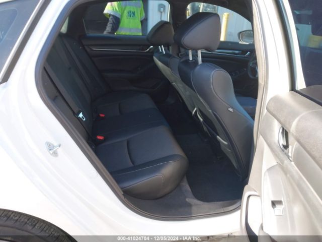 1HGCV3F22NA042472 Honda Accord Hybrid Sport