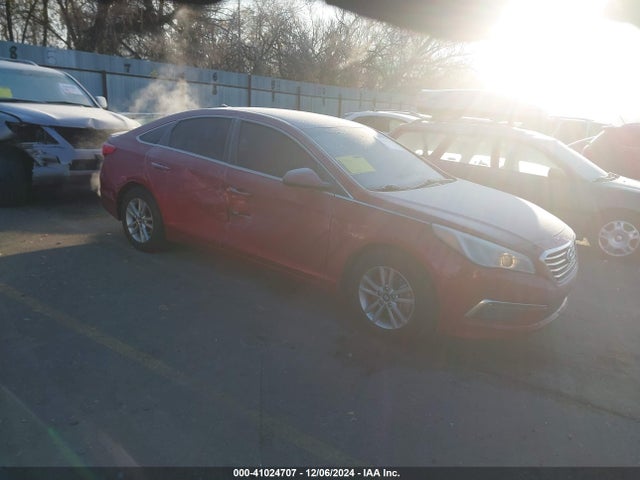 2015 5NPE24AF9FH001721 main image