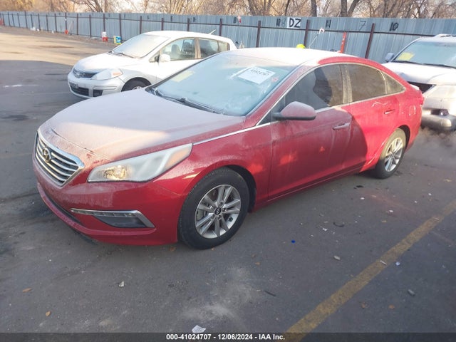 Hyundai SONATA SE 2015 5NPE24AF9FH001721 Image 2