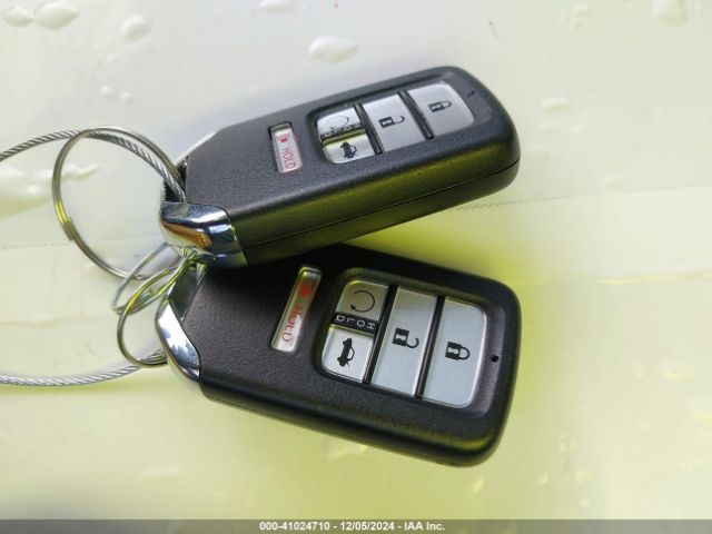 1HGCV3F90MA002211 Honda Accord Hybrid Touring