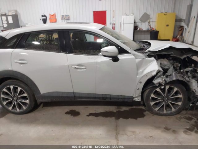 JM1DKFC75K1400883 Mazda Cx-3 Touring