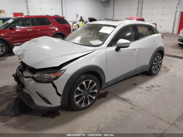 JM1DKFC75K1400883 Mazda Cx-3 Touring