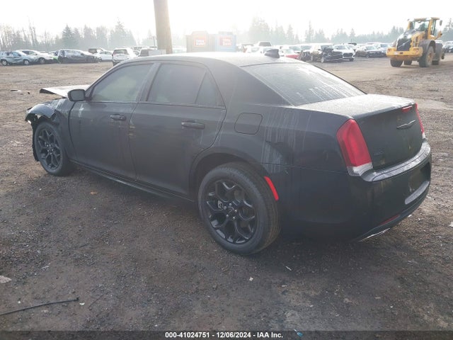 2C3CCARG0MH599112 Chrysler 300 Touring L Awd