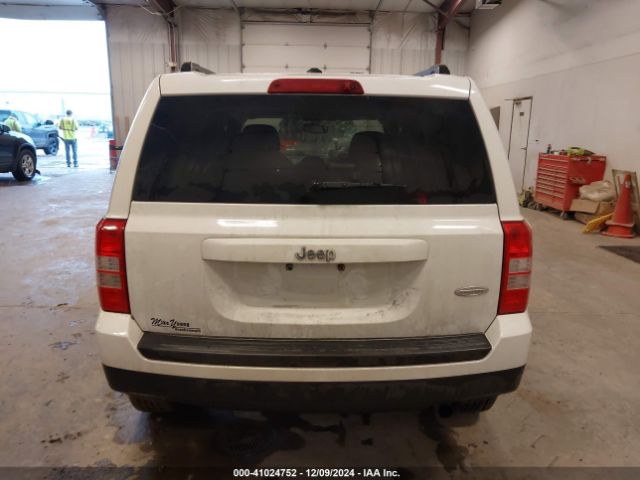 1C4NJPFB2GD620887 Jeep Patriot Latitude