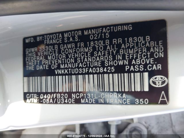 VNKKTUD33FA038425 Toyota YARIS LE