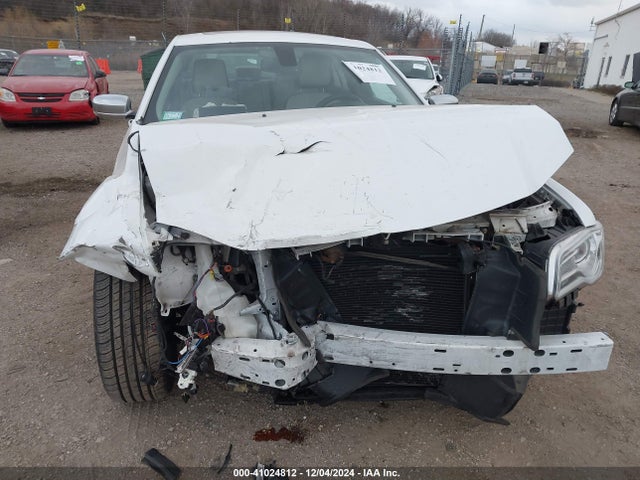 Chrysler 300c Platinum Awd 2015 2C3CCASG6FH899797 Image 6
