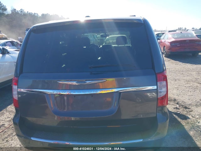 2C4RC1CG9FR520905 Chrysler Town & Country Touring-l