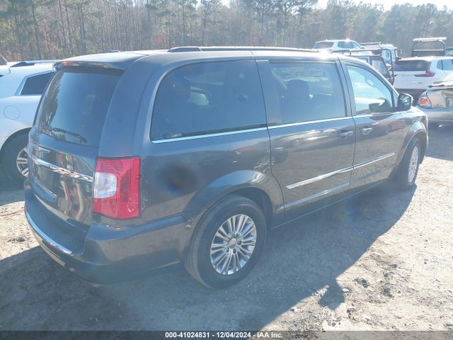 2C4RC1CG9FR520905 Chrysler Town & Country Touring-l