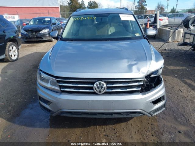 3VV0B7AX3KM180008 Volkswagen Tiguan 2.0t S