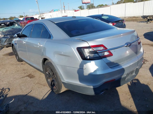 1FAHP2E88GG156836 Ford TAURUS SEL