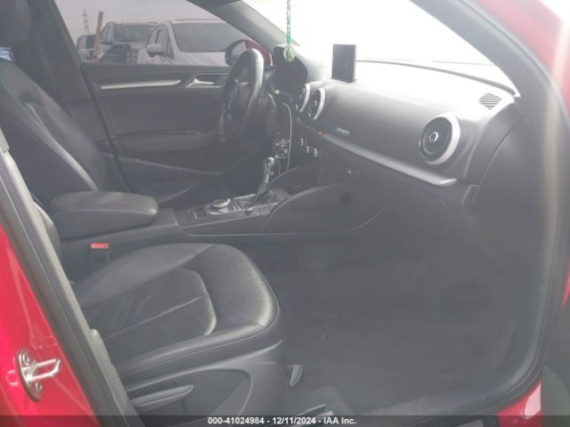 WAUB8GFF0H1046453 Audi A3 2.0t Premium