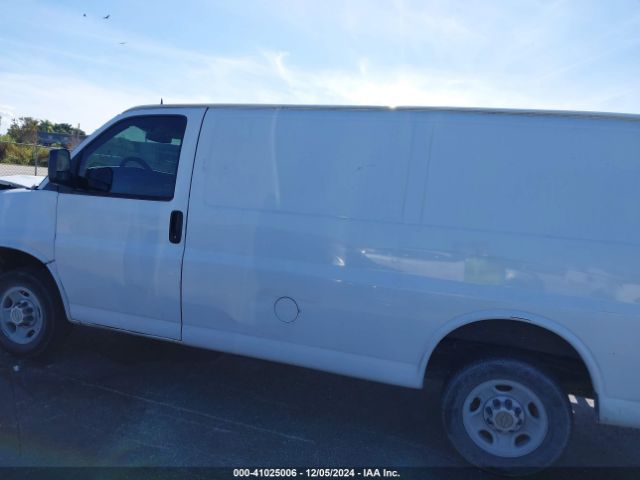 1GCWGFFF5F1102806 Chevrolet Express 2500 Work Van