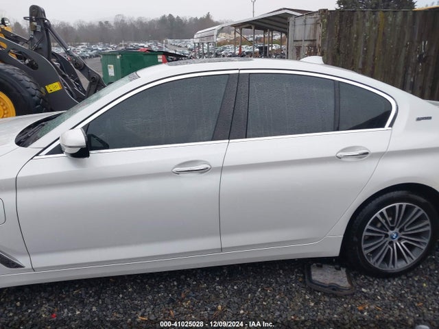 WBAJA9C59JB253544 BMW 530e Iperformance