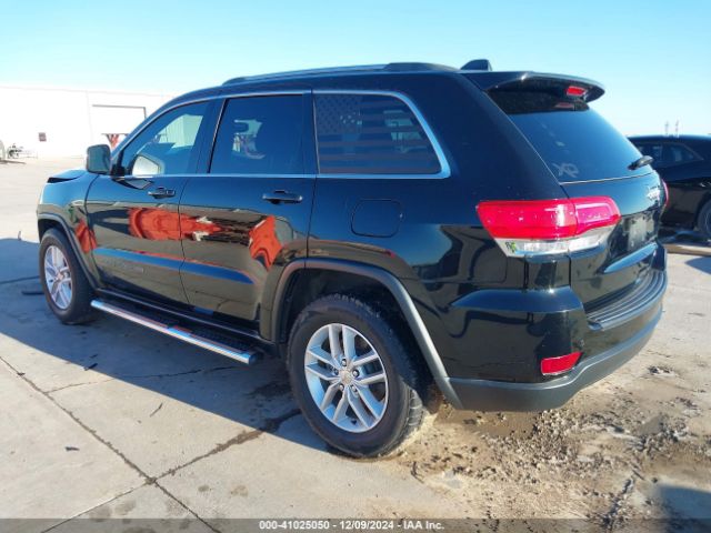 1C4RJEAG4JC142123 Jeep Grand Cherokee Laredo E 4x2