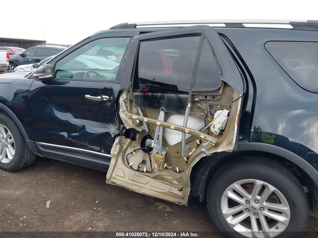 1FM5K8D82EGC06302 Ford EXPLORER XLT