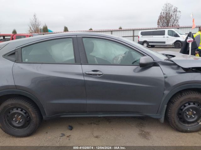 3CZRU6H36NM769727 Honda Hr-v Awd Lx