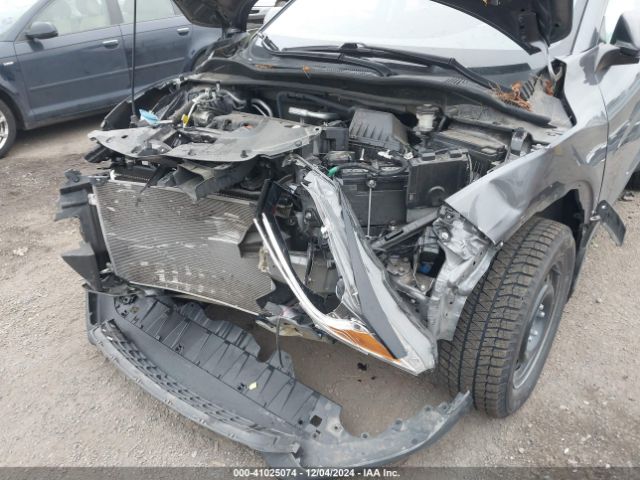 3CZRU6H36NM769727 Honda Hr-v Awd Lx