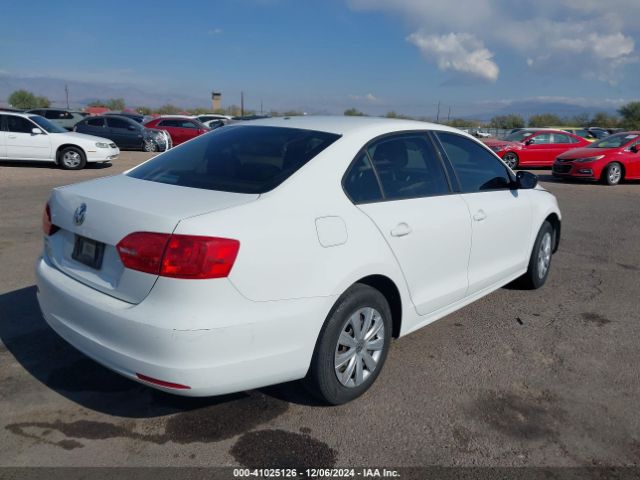 3VW2K7AJ2EM297681 Volkswagen Jetta 2.0l S