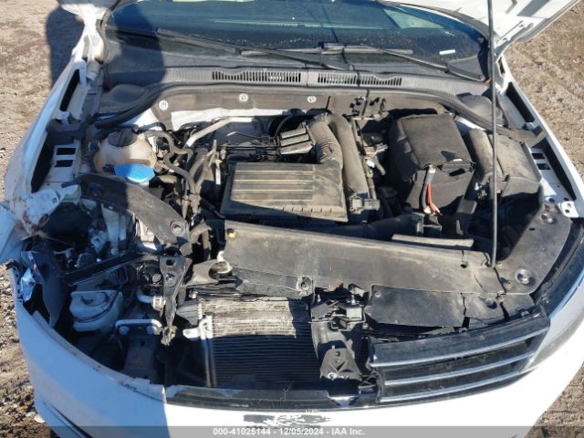 3VWD67AJ7GM211779 Volkswagen Jetta 1.4t Se