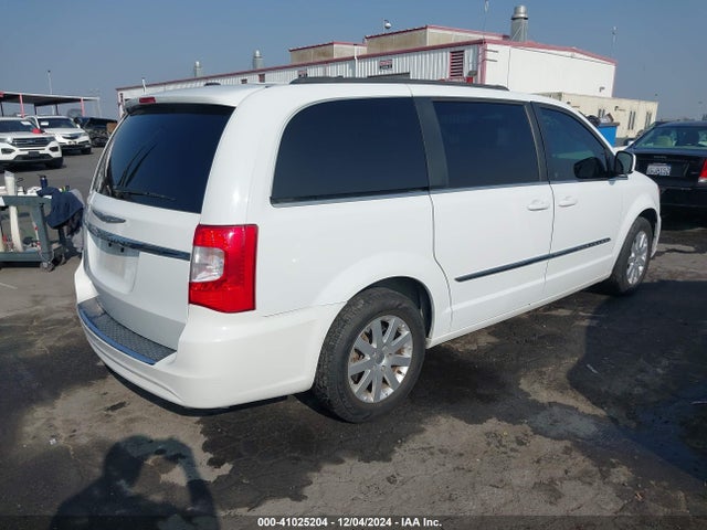 2C4RC1BG2FR716184 Chrysler Town & Country Touring