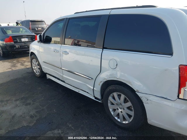2C4RC1BG2FR716184 Chrysler Town & Country Touring