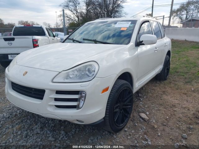 2010 PORSCHE CAYENNE WP1AA2AP6ALA07767 Photo 1
