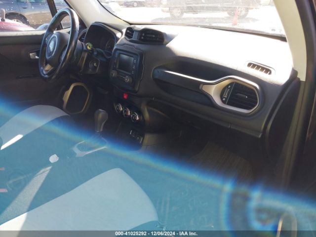 ZACCJABBXHPE84005 Jeep Renegade Latitude Fwd