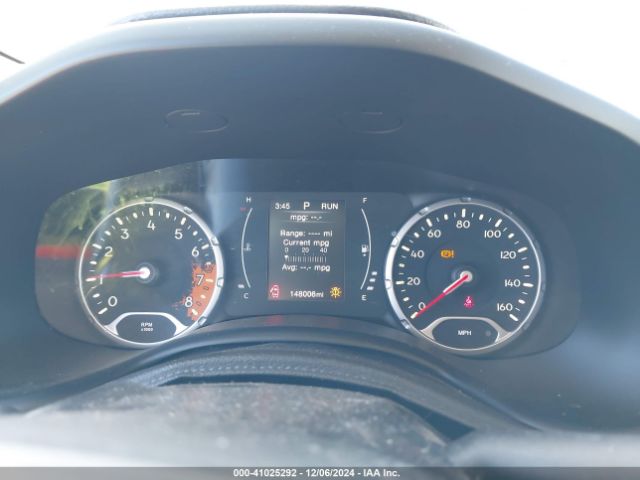 ZACCJABBXHPE84005 Jeep Renegade Latitude Fwd