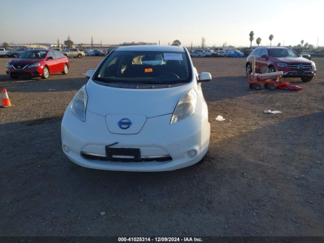 1N4AZ0CP3GC304585 Nissan LEAF S