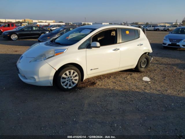 1N4AZ0CP3GC304585 Nissan LEAF S