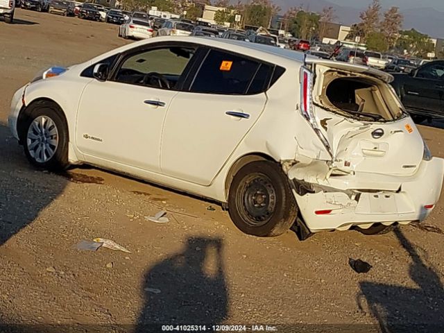 1N4AZ0CP3GC304585 Nissan LEAF S