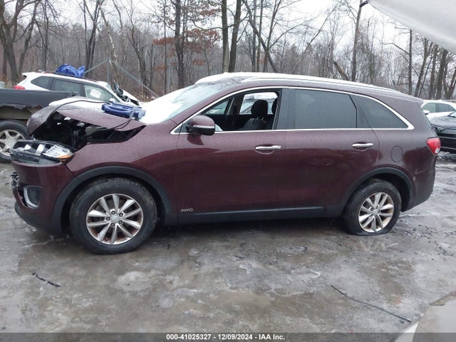 5XYPGDA32GG128755 KIA Sorento 2.4l Lx