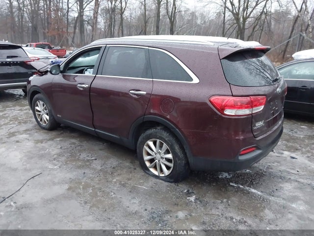 5XYPGDA32GG128755 KIA Sorento 2.4l Lx