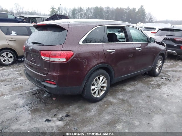 5XYPGDA32GG128755 KIA Sorento 2.4l Lx