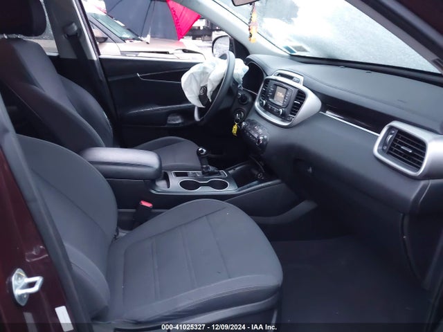 5XYPGDA32GG128755 KIA Sorento 2.4l Lx