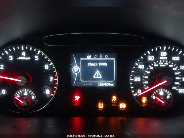 5XYPGDA32GG128755 KIA Sorento 2.4l Lx