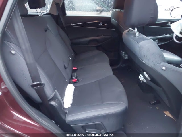 5XYPGDA32GG128755 KIA Sorento 2.4l Lx