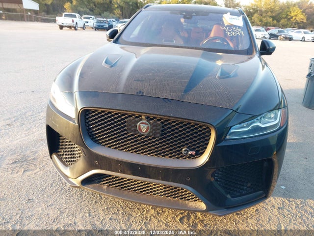 SADCZ2EE5KA614479 Jaguar F-pace Svr