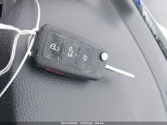 3VW2K7AJ0EM387539 Volkswagen Jetta 2.0l S