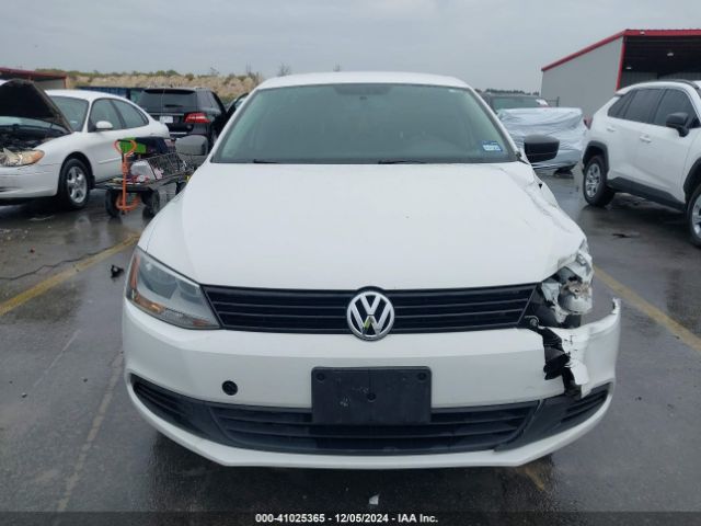 3VW2K7AJ0EM387539 Volkswagen Jetta 2.0l S