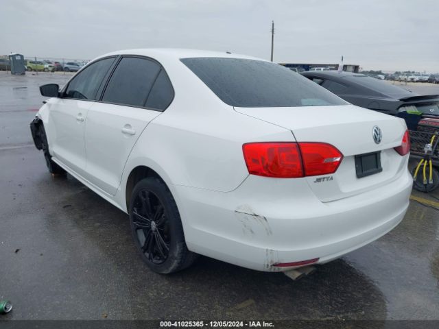 3VW2K7AJ0EM387539 Volkswagen Jetta 2.0l S