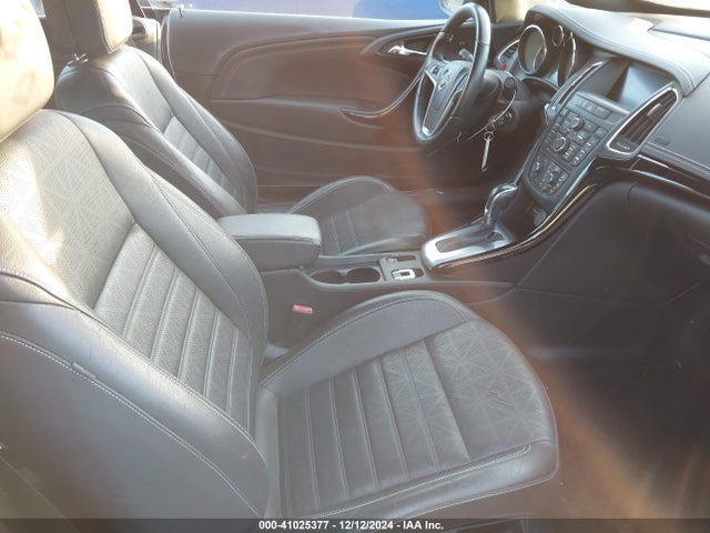 W04WT3N51GG058900 Buick Cascada Premium