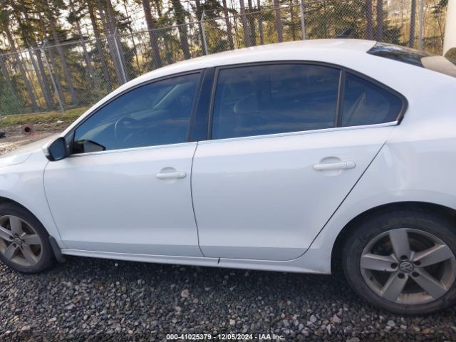 3VWLL7AJ5EM352271 Volkswagen Jetta 2.0l Tdi